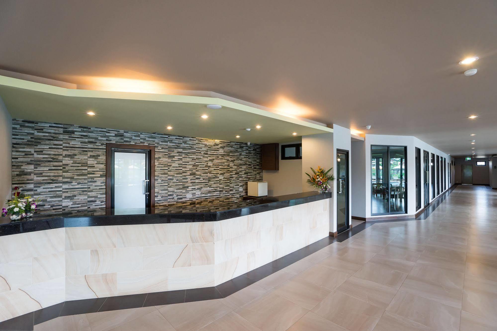 Savotel Na Chom Thian Exterior photo